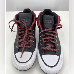 Converse Chuck Taylor Street Boots Size Women's 10.5 Men's 8.5